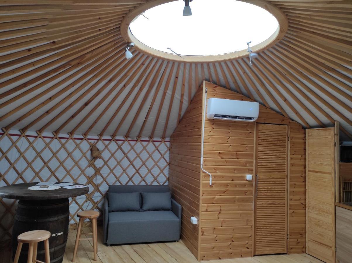 Jurtafarm Rackeve - A Nomad Luxus Hotel Bagian luar foto